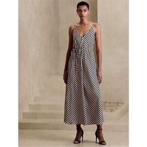 Banana Republic Gully Asymmetrical Seam Black and Cream Maxi Dress NWT